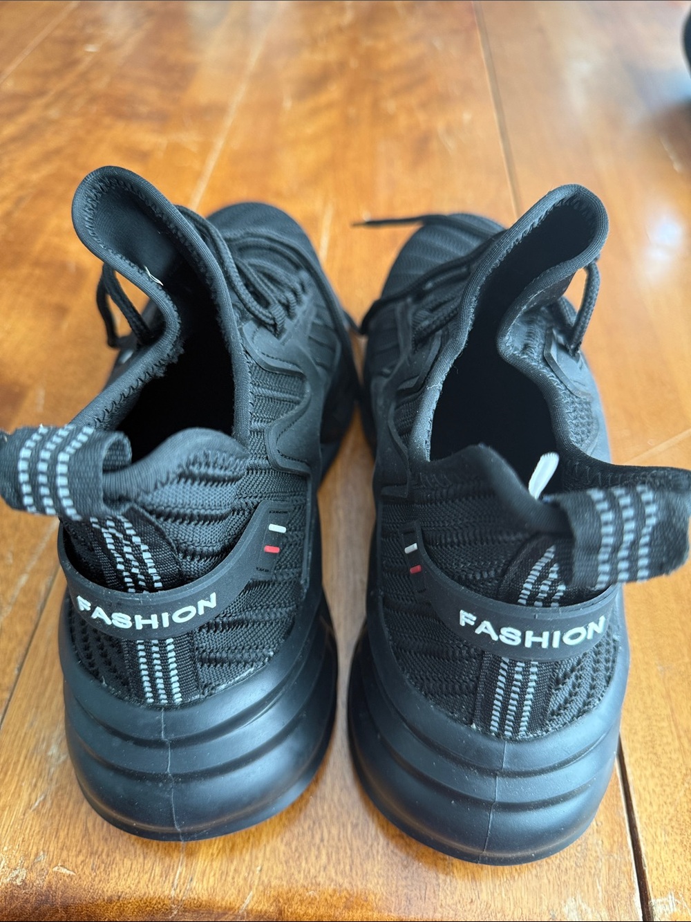 Men's Black Fashion Athletic Sneakers